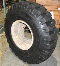 TI-261 | TI-261  General 14.00R20 Tire 100% Tread Mounted on 20 Stud 10-Hole Hub Pilot Rim CTIS (5).JPG