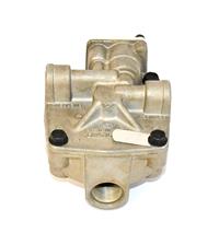 TR-146 | TR-146  Valve Air Brake Emergency Relay Valve Midland M872A3 Trailer (10).JPG