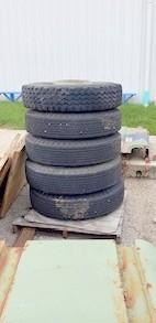 TI-1853 | Ti-1853 24 Inch Wheel with Junk Tire M916 M920 6.jpg