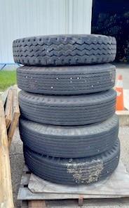 TI-1853 | Ti-1853 24 Inch Wheel with Junk Tire M916 M920 7.jpg