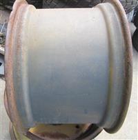 TI-1812 | Tractor Loader Wheel Rim 24X15 Steel 8 Lug (3).JPG