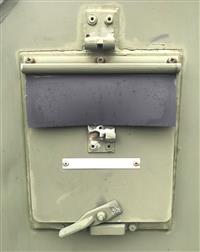 HM-658 | HM-658 S-250G Unshielded Electrical Equipment Shelter GREEN (2) (Large).JPG