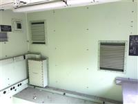 HM-658 | HM-658 S-250G Unshielded Electrical Equipment Shelter GREEN (24) (Large).JPG